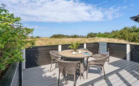 Allida - 800M from the Sea: Woongebied, Dak, Voorstad, Oprit, Landgoed, Schoorsteen