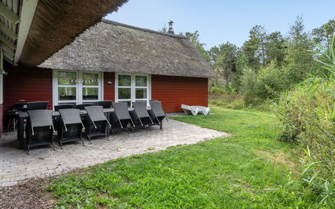 Jenna - 1.4Km from the Sea: Gras, Huis, Dak, Huis, Verblijf, Struik, Land Lot, Landelijk Gebied, Boerderij, Groundcover