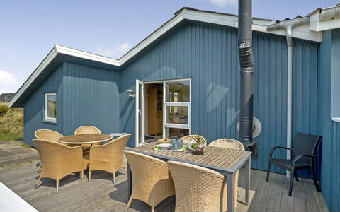 Fabiana - 350M from the Sea: Hout, Dak, Architectuur, Huis, Huis, Verblijf, Siding, Hardwood, Helling, Landgoed
