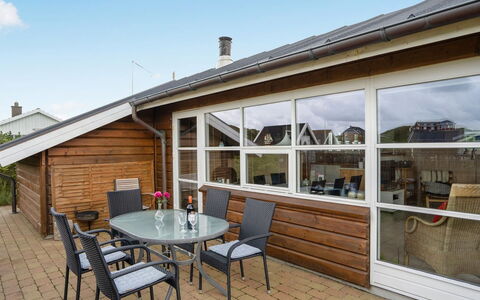Geeske - 400M from the Sea: Huis, Dak, Huis, Verblijf, Schuur, Garden Gebouwen, Siding, Werf, Blokhut, Hut