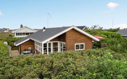 Geeske - 400M from the Sea: Huis, Dak, Huis, Verblijf, Schuur, Garden Gebouwen, Siding, Werf, Blokhut, Hut