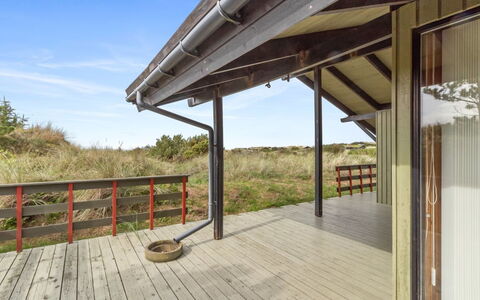 Maini - 600M from the Sea: Hout, Hardwood, Plank, Outdoor Structuur, Veranda, Beits, Straal, Dek, Garden Gebouwen, Timmerhout