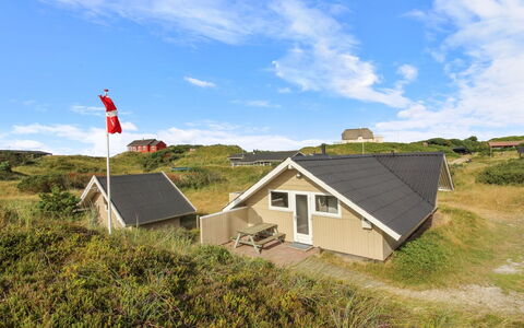 Halda - 300M from the Sea: Verblijf, Schuur, Hut, Boerderij, Prairie, Keet, Schuur, Blokhut, Garden Gebouwen
