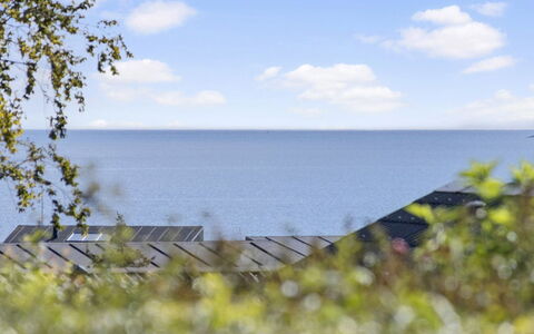 Sinika - 400M from the Sea: Plafond, Flooring, Interieur Ontwerp, Verdieping, Samengesteld Materiaal, Meubilair, Toevlucht, Hotel, Ontwerp, Daylighting