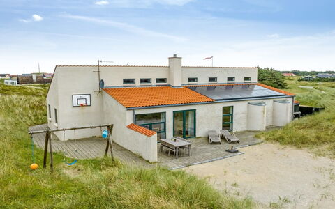 Teijo - 400M from the Sea: Dak, Huis, Huis, Verblijf, Siding, Landgoed, Oprit, Garden Gebouwen, Werf, Schuur