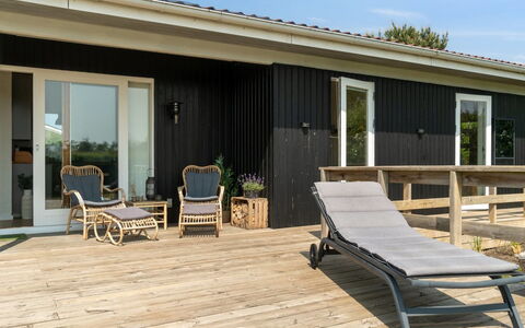 Stygge - 400M from the Sea: Architectuur, Dak, Huis, Samengesteld Materiaal, Daylighting, Siding, Oprit