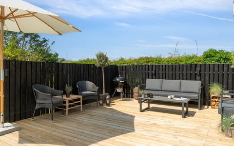 Stygge - 400M from the Sea: Architectuur, Dak, Huis, Samengesteld Materiaal, Daylighting, Siding, Oprit