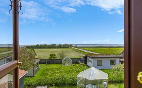 Amely - 500M from the Sea: Land Lot, Verblijf, Gazon, Tuin, Prairie, Werf, Landgoed, Landscaping, Boerderij, Boerderij