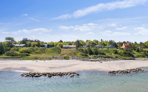 Gjoko - 40M from the Sea: Kust, Kust En Oceanic Landvormen, Kust, Bank, Zee, Strand, Oceaan, Tropen, Baai