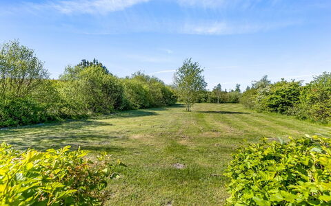 Zişan - 1.1Km from the Sea: Huis, Huis, Dak, Verblijf, Struik, Siding, Deur, Tuin, Boerderij