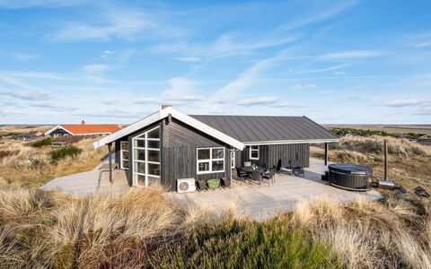 Tahnee - 450M from the Sea: Verblijf, Schuur, Hut, Boerderij, Prairie, Keet, Schuur, Blokhut, Garden Gebouwen