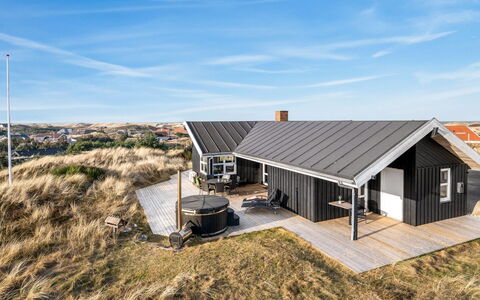 Tahnee - 450M from the Sea: Verblijf, Schuur, Hut, Boerderij, Prairie, Keet, Schuur, Blokhut, Garden Gebouwen