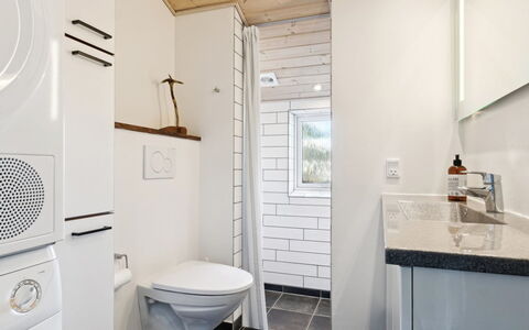 Marissa - 200M from the Sea: Steen, Landgoed, Tuin, Voorstad, Oprit, Landscaping, Werf, Hacienda, Boerderij, Backyard