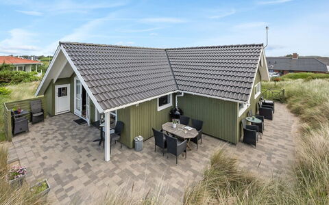 Finnja - 400M from the Sea: Huis, Dak, Huis, Verblijf, Schuur, Garden Gebouwen, Siding, Werf, Blokhut, Hut