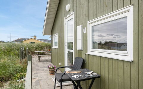 Finnja - 400M from the Sea: Huis, Dak, Huis, Verblijf, Schuur, Garden Gebouwen, Siding, Werf, Blokhut, Hut
