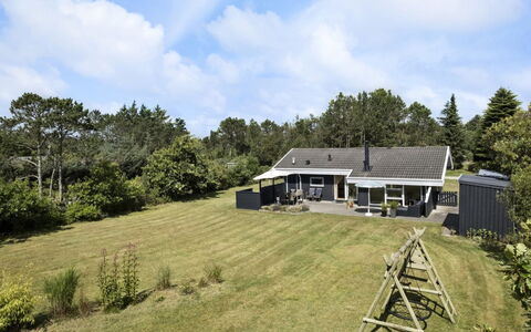 Gita - 2.2Km from the Sea: 
