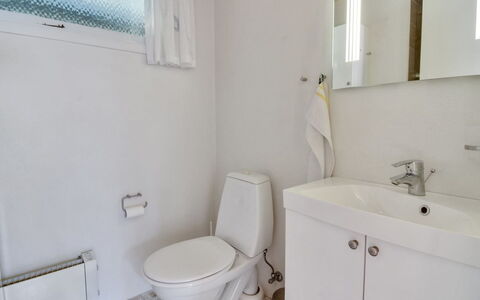 Grette - 1.5Km from the Sea: Huis, Huis, Dak, Verblijf, Land Lot, Landgoed, Boerderij, Dorp, Boerderij