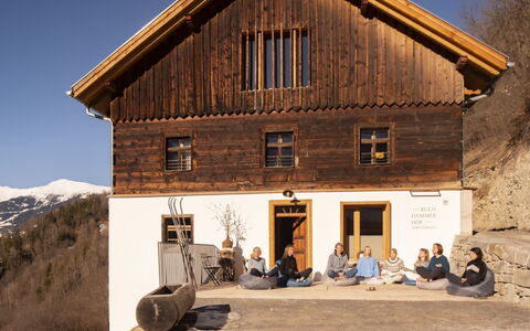 Kaunerberg 105: Lucht, Gebouw, Venster, Hout, Huis, Verblijf, Boom, Deur, Landschap, Facade
