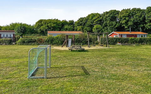 Kjera - 200M from the Sea: Plantengemeenschap, Zonlicht, Kruidachtige Plant, Tuin, Plantage, Landbouw, Boerderij