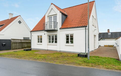 Springimile - 300M from the Sea: Zwembad, Boerderij, Landgoed, Villa, Toevlucht, Eco Hotel, Hacienda, Backyard