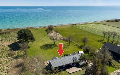 Trajko - 100M from the Sea: Woongebied, Dak, Voorstad, Oprit, Landgoed, Schoorsteen