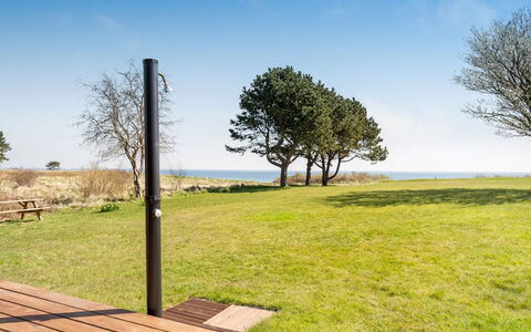 Trajko - 100M from the Sea: Woongebied, Dak, Voorstad, Oprit, Landgoed, Schoorsteen