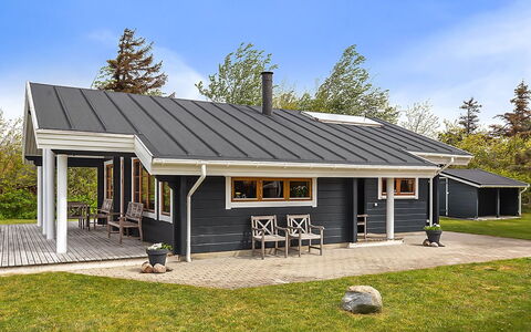 Stacie - 10M from the Sea: Huis, Verblijf, Veranda, Siding, Boerderij, Outdoor Structuur