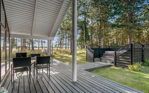 Matine - 800M from the Sea: Dak, Huis, Huis, Verblijf, Siding, Landgoed, Oprit, Garden Gebouwen, Werf, Schuur