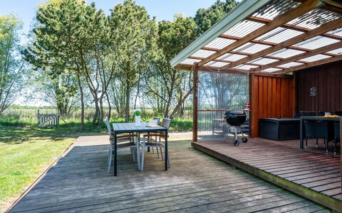 Arendine - 700M from the Sea: Dak, Huis, Huis, Verblijf, Deur, Siding, Dek, Veranda, Plank, Hardwood