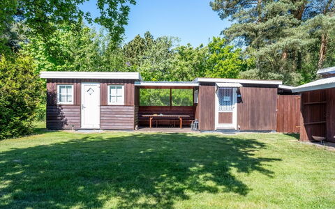 Arendine - 700M from the Sea: Dak, Huis, Huis, Verblijf, Deur, Siding, Dek, Veranda, Plank, Hardwood