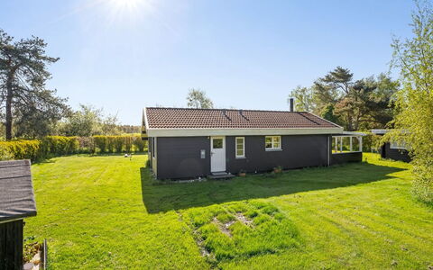 Lamberthus - 600M from the Sea: Dak, Huis, Huis, Verblijf, Siding, Landgoed, Oprit, Garden Gebouwen, Werf, Schuur