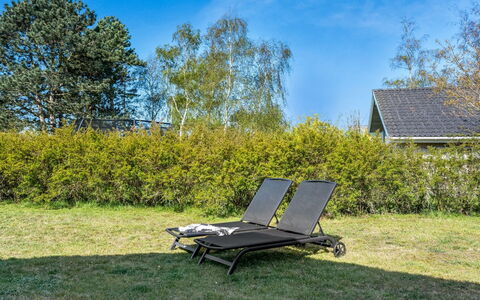 Lars - 250M from the Sea: Gras, Grasland, Landschap, Ecoregio, Plain, Plantengemeenschap, Land Lot, Buitenmeubels, Prairie, Shrubland