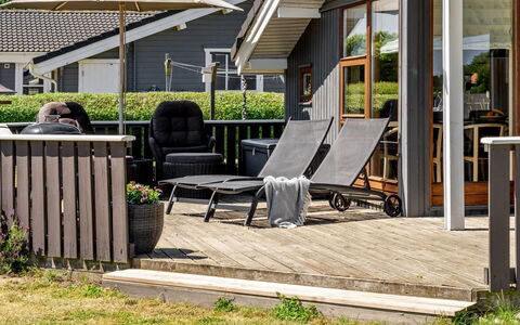Ela - 500M from the Sea: Dak, Huis, Huis, Verblijf, Siding, Landgoed, Oprit, Garden Gebouwen, Werf, Schuur