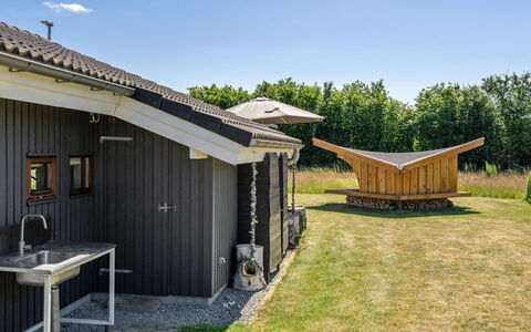 Ela - 500M from the Sea: Dak, Huis, Huis, Verblijf, Siding, Landgoed, Oprit, Garden Gebouwen, Werf, Schuur