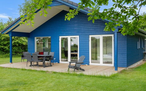 Mato - 100M from the Sea: Verblijf, Huis, Siding, Schaduw, Veranda, Boerderij, Landgoed, Werf, Garden Gebouwen, Toevlucht