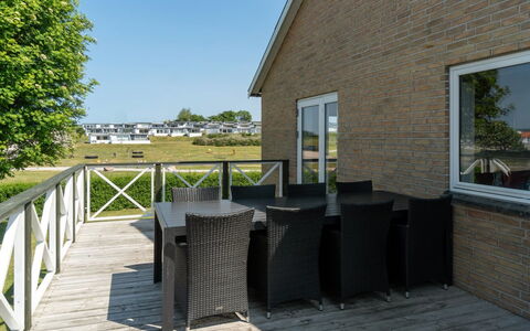 Ambrosius - 75M from the Sea: Plantengemeenschap, Zonlicht, Kruidachtige Plant, Tuin, Plantage, Landbouw, Boerderij