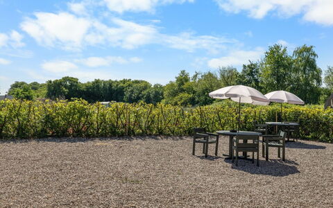 Frothi - 550M from the Sea: Huis, Huis, Dak, Woongebied, Verblijf, Landgoed, Boerderij, Gazon, Landscaping, Siding