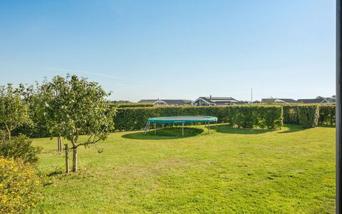 Myrte - 500M from the Sea: Dak, Huis, Huis, Verblijf, Deur, Siding, Dek, Veranda, Plank, Hardwood
