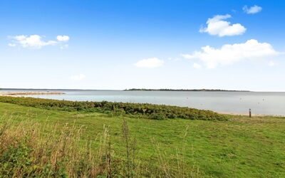 Cara - 200M from the Sea