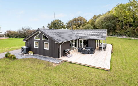 Rathulf - 500M from the Sea: Plantengemeenschap, Zonlicht, Kruidachtige Plant, Tuin, Plantage, Landbouw, Boerderij