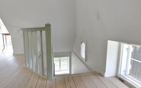 Ingulf - 18Km from the Sea: Blauw, Struik, Verblijf, Groundcover, Tuin, Landgoed, Schaduw, Landscaping, Boerderij, Eco Hotel