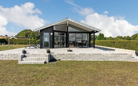 Beowulf - 200M from the Sea: Plantengemeenschap, Zonlicht, Kruidachtige Plant, Tuin, Plantage, Landbouw, Boerderij