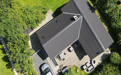 Ernestine - 500M to the Fjord: Appartement, Schaduw, Balkon, Stoel, Hek, Buitenmeubels, Aluminium, Kunstgras
