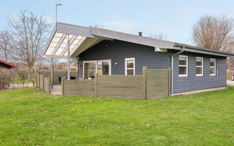 Flete - 200M from the Sea: Plantengemeenschap, Zonlicht, Kruidachtige Plant, Tuin, Plantage, Landbouw, Boerderij