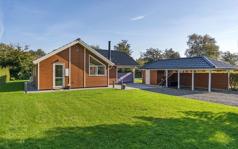 Hellena - 90M from the Sea: Architectuur, Dak, Huis, Samengesteld Materiaal, Daylighting, Siding, Oprit