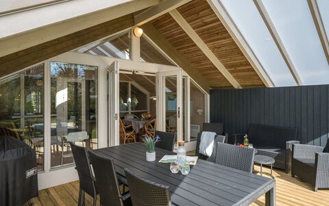 Snefrid - 12Km from the Sea: Plafond, Flooring, Interieur Ontwerp, Verdieping, Samengesteld Materiaal, Meubilair, Toevlucht, Hotel, Ontwerp, Daylighting