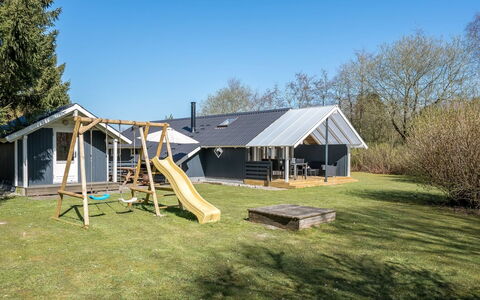 Snefrid - 12Km from the Sea: Plafond, Flooring, Interieur Ontwerp, Verdieping, Samengesteld Materiaal, Meubilair, Toevlucht, Hotel, Ontwerp, Daylighting