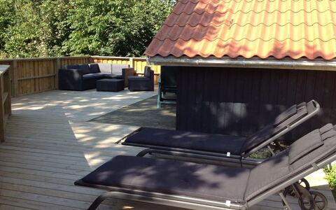 Carlotta - 12Km from the Sea: Flooring, Verdieping, Plafond, Interieur Ontwerp, Countertop, Keuken, Cabinetry, Kamer, Major Appliance, Lichte Inrichting