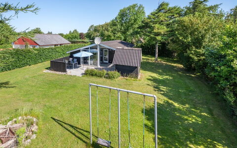 Raisa - 200M to the Fjord: Plantengemeenschap, Zonlicht, Kruidachtige Plant, Tuin, Plantage, Landbouw, Boerderij