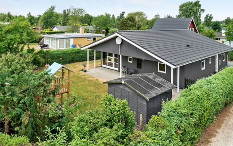 Tord - 350M from the Sea: Woongebied, Dak, Voorstad, Oprit, Landgoed, Schoorsteen